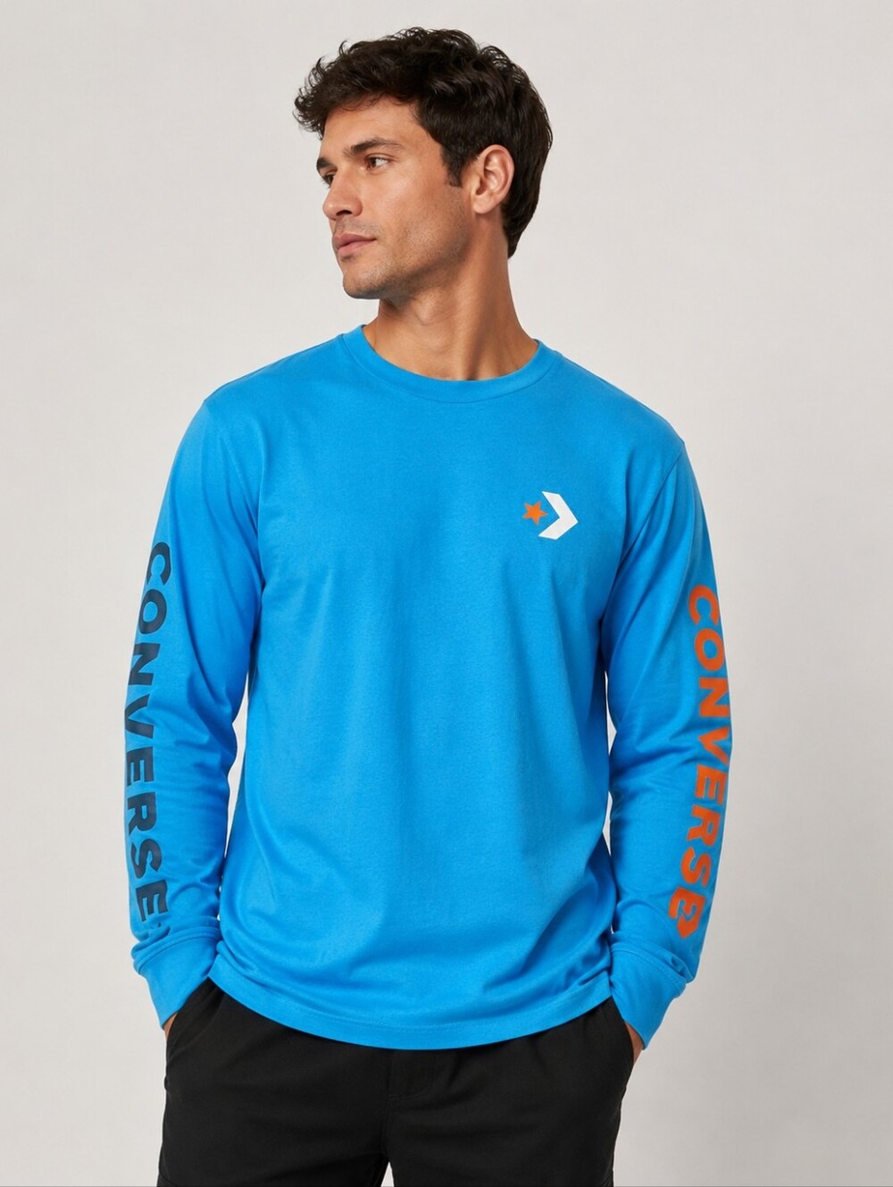 Converse Men's XL Blue Star Chevron Logo Long Sleeve Graphic T-Shirt